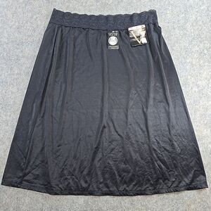 Vassarette 11073 Half Slip Women's Size Large Black w Lace Waistline 24" Length